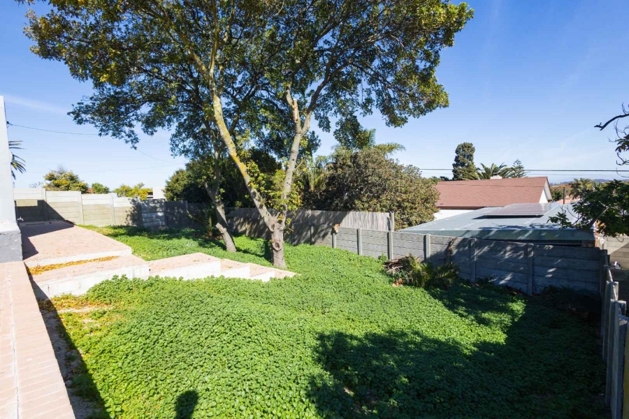 To Let 3 Bedroom Property for Rent in Morgenster Heights Western Cape